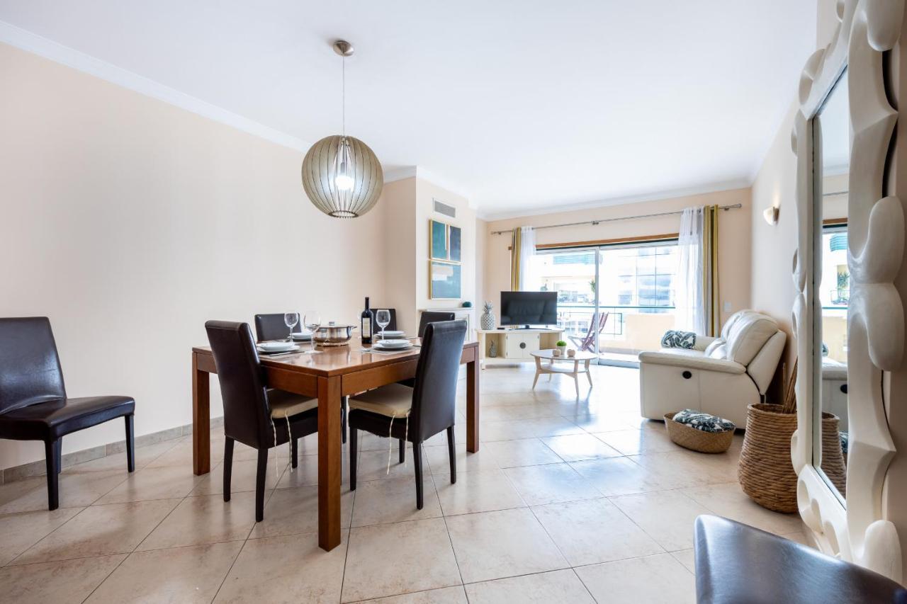 Uptown Lovers Apartment By Seewest Lagos Extérieur photo
